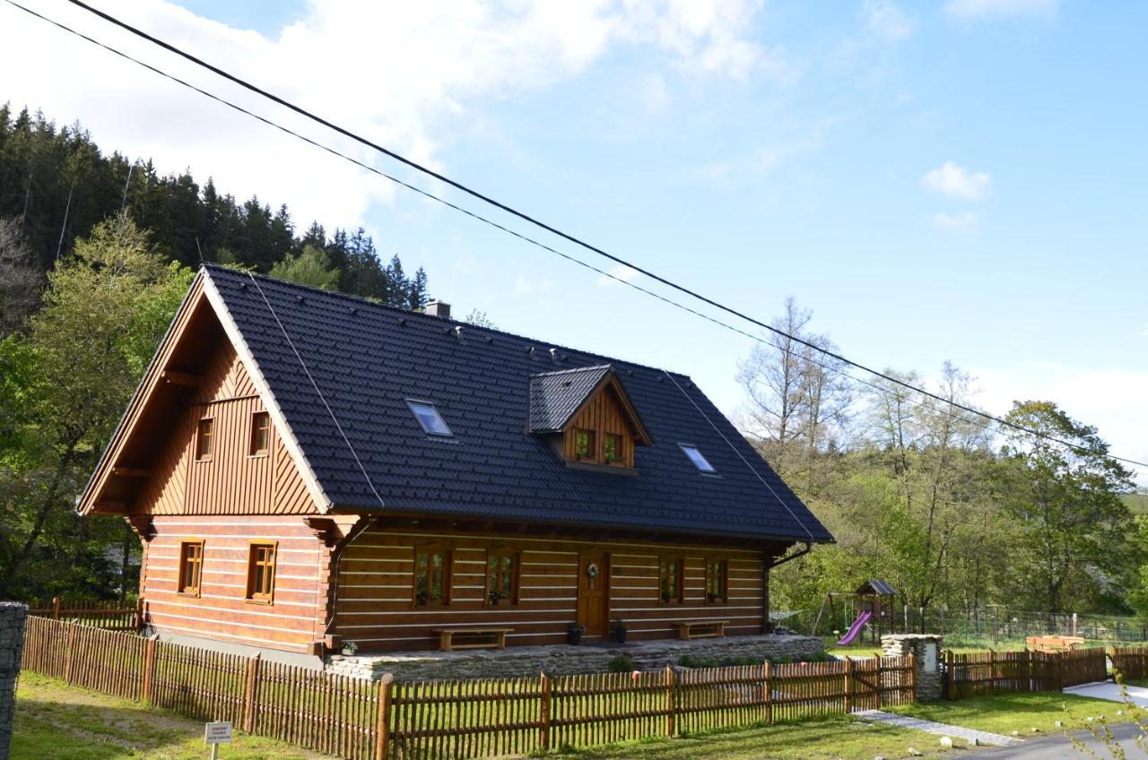 Apartmany U Vlcich Jam Petrowitz 외부 사진