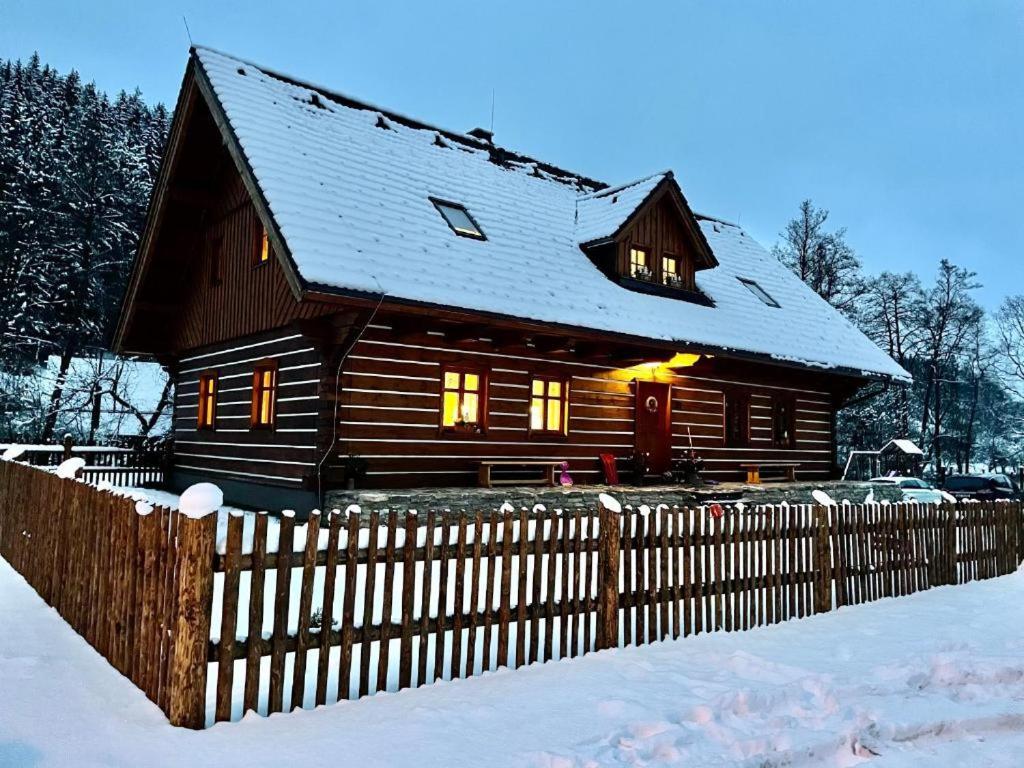 Apartmany U Vlcich Jam Petrowitz 외부 사진
